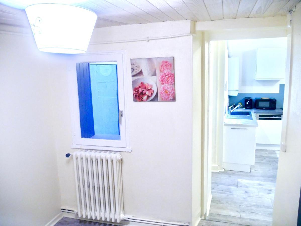 Family Home Санс Екстериор снимка